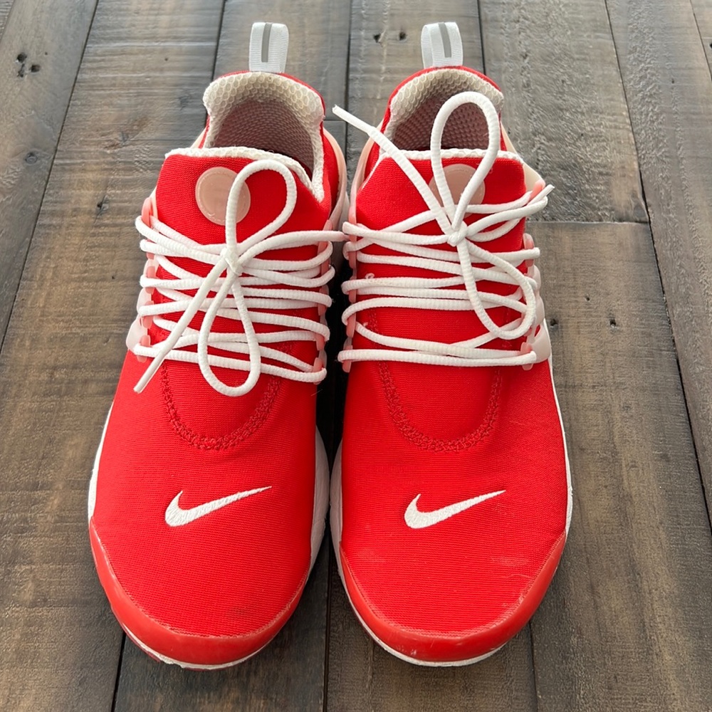 Red Nike Air Presto Size S (9)